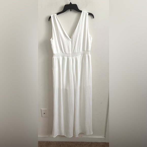 She + Sky white wide leg sleeveless jumpsuit V-neck LSY3899 - Picture 2 of 14
